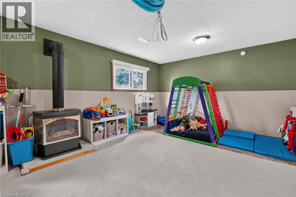 3 ORCHARD Parkway - 22