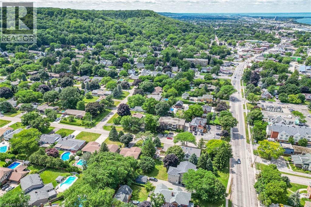 3 ORCHARD Parkway - 39