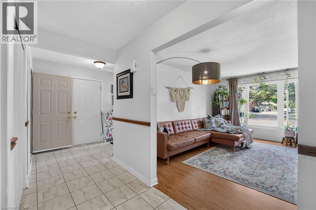 3 ORCHARD Parkway - 6