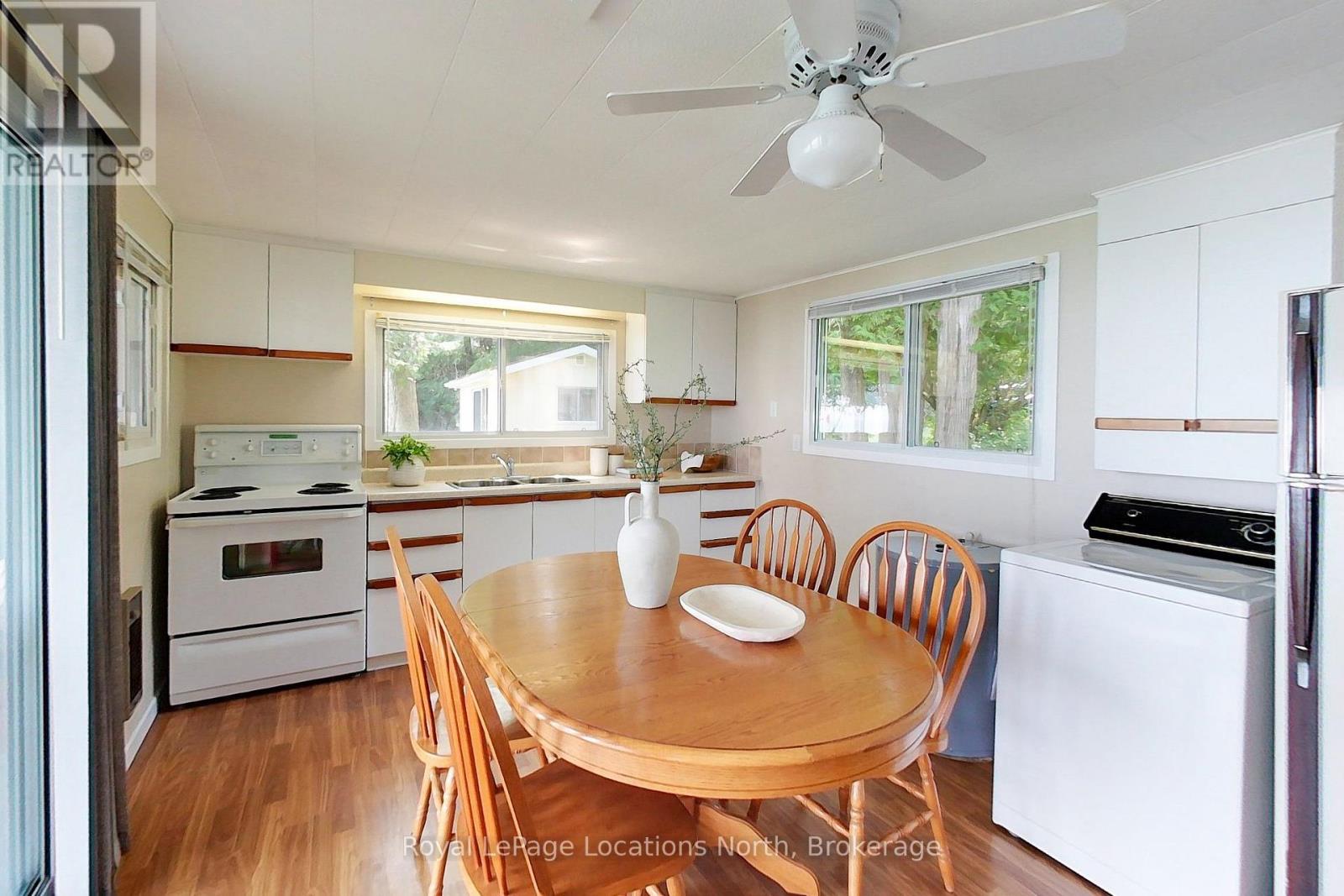 271 CEDAR AVENUE - 15
