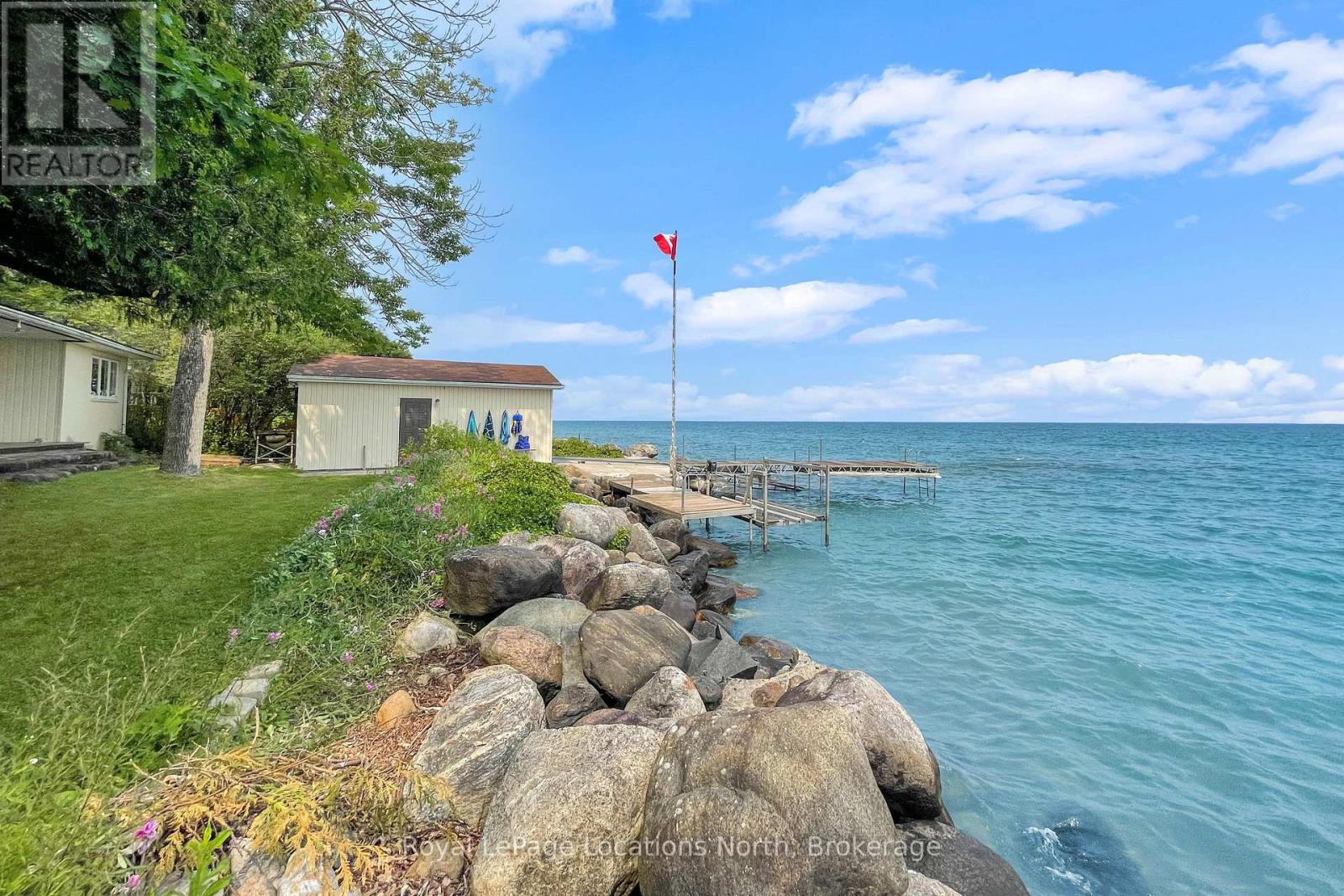 271 CEDAR AVENUE - 28