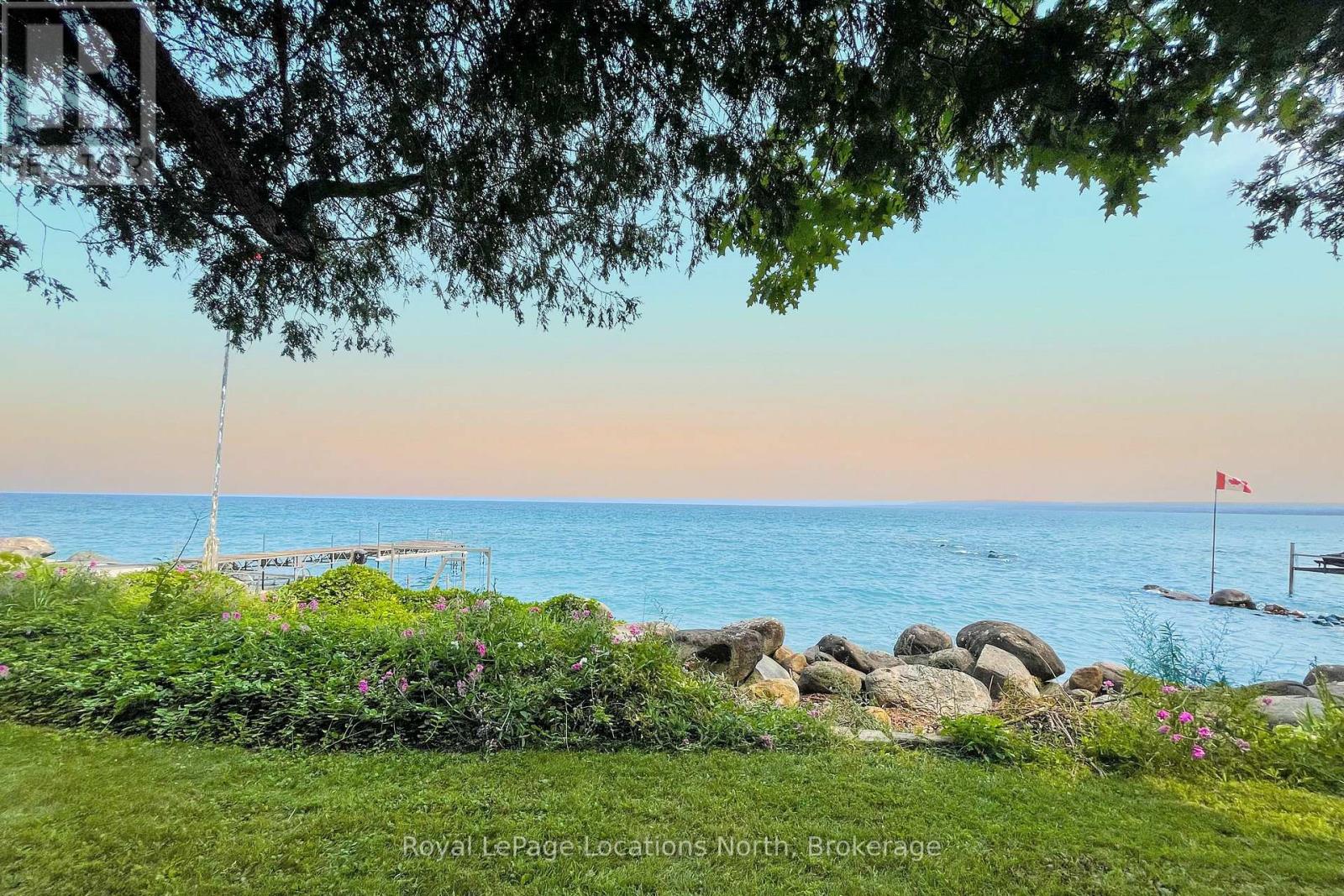 271 CEDAR AVENUE - 30