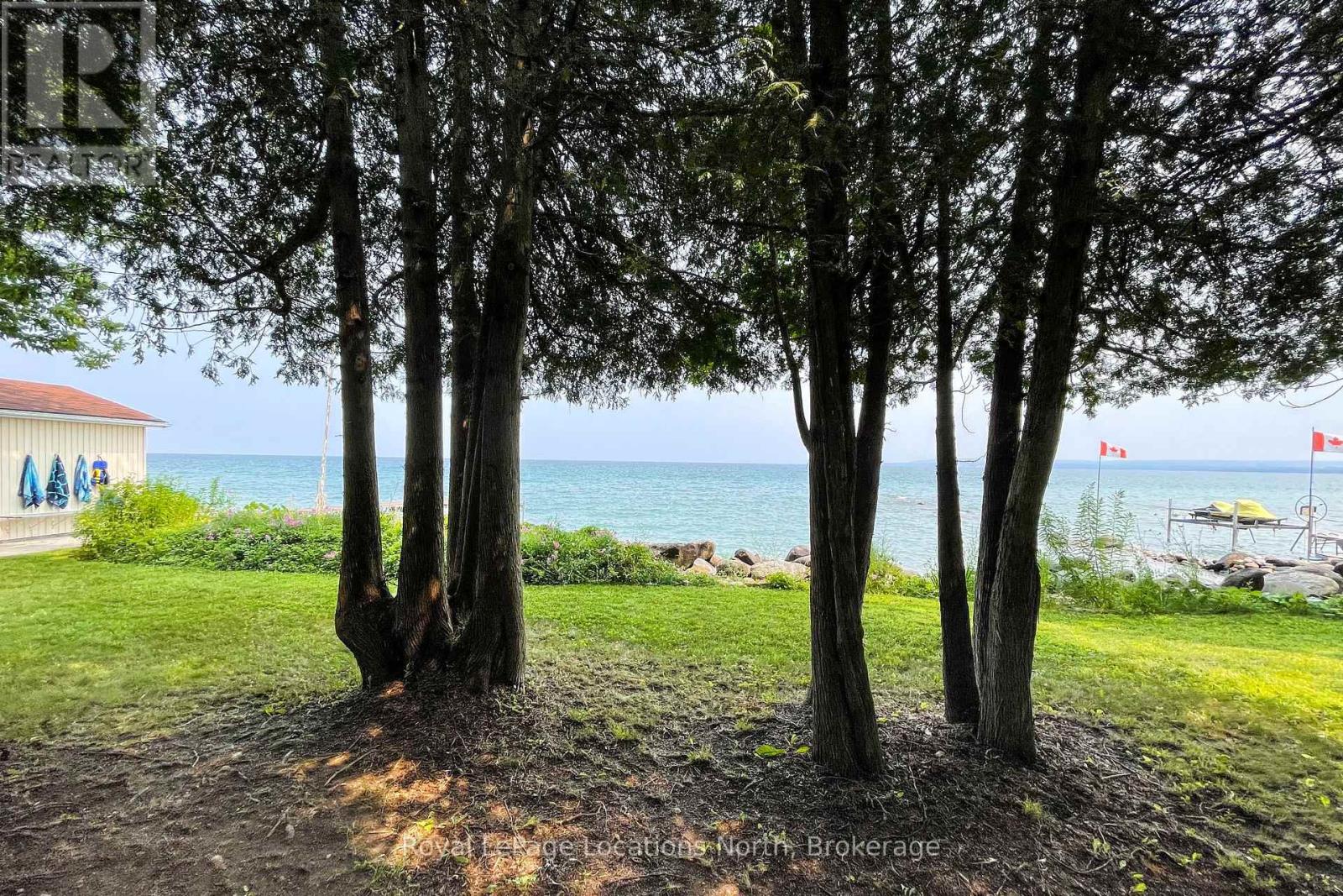 271 CEDAR AVENUE - 31