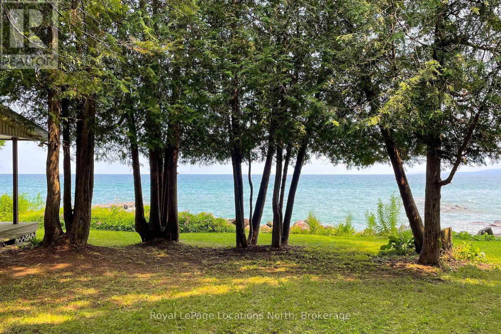 271 CEDAR AVENUE - 32
