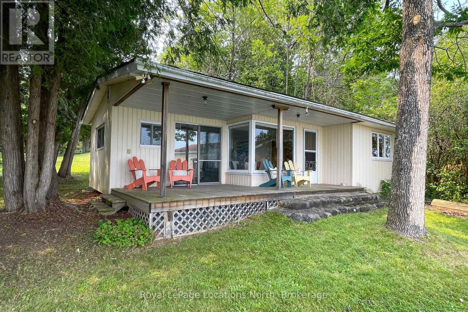 271 CEDAR AVENUE - 5