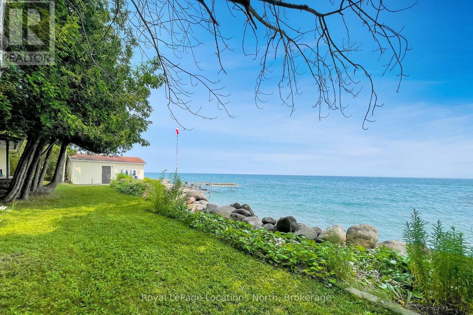 271 CEDAR AVENUE - 9