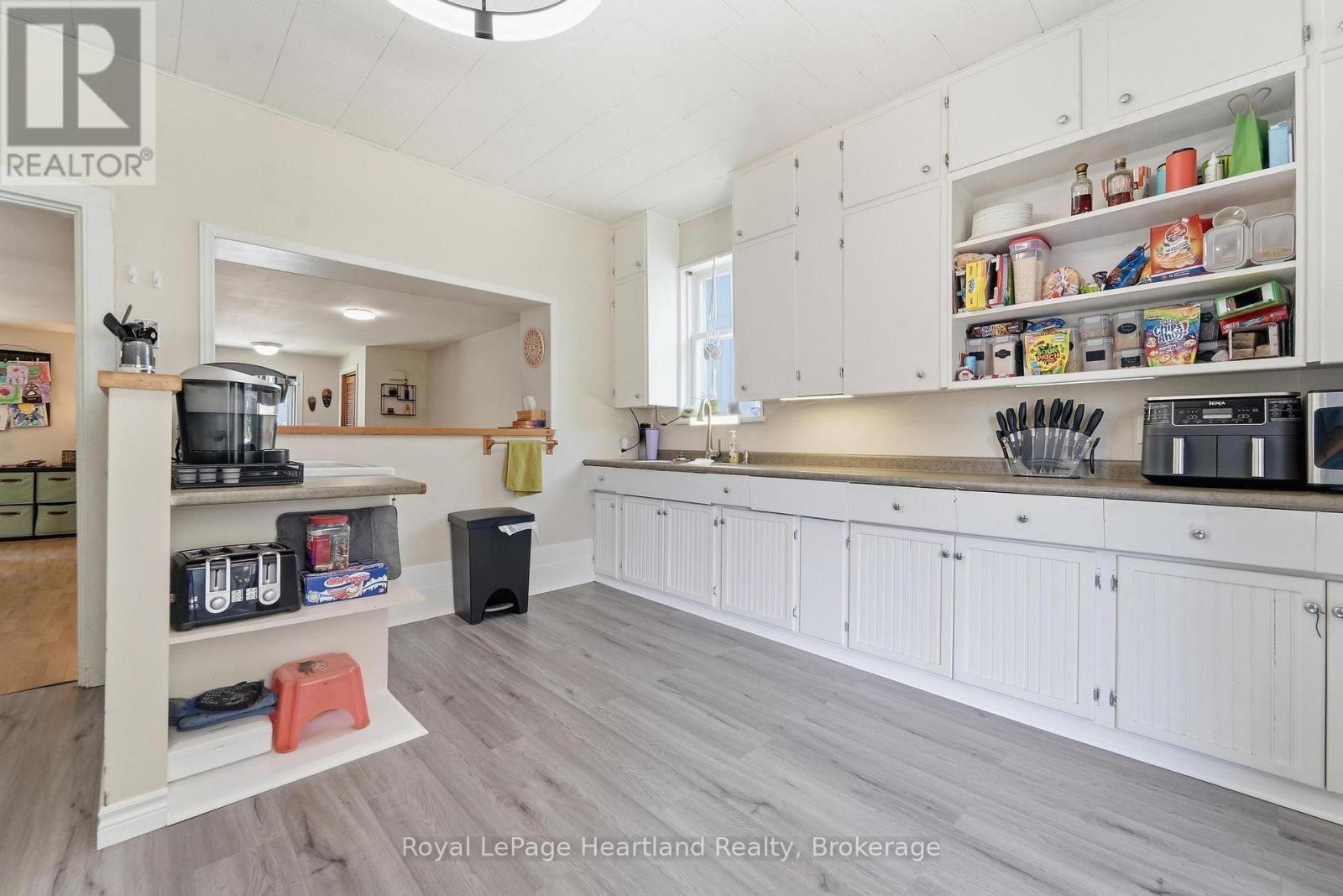 117 QUEBEC STREET - 11