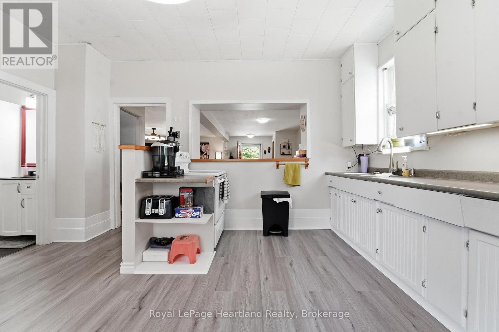 117 QUEBEC STREET - 12