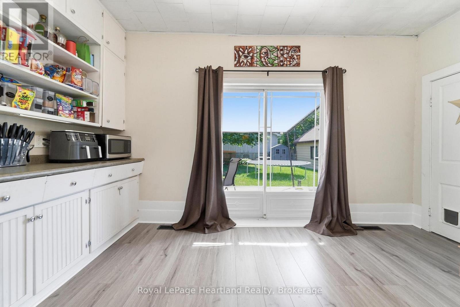 117 QUEBEC STREET - 13
