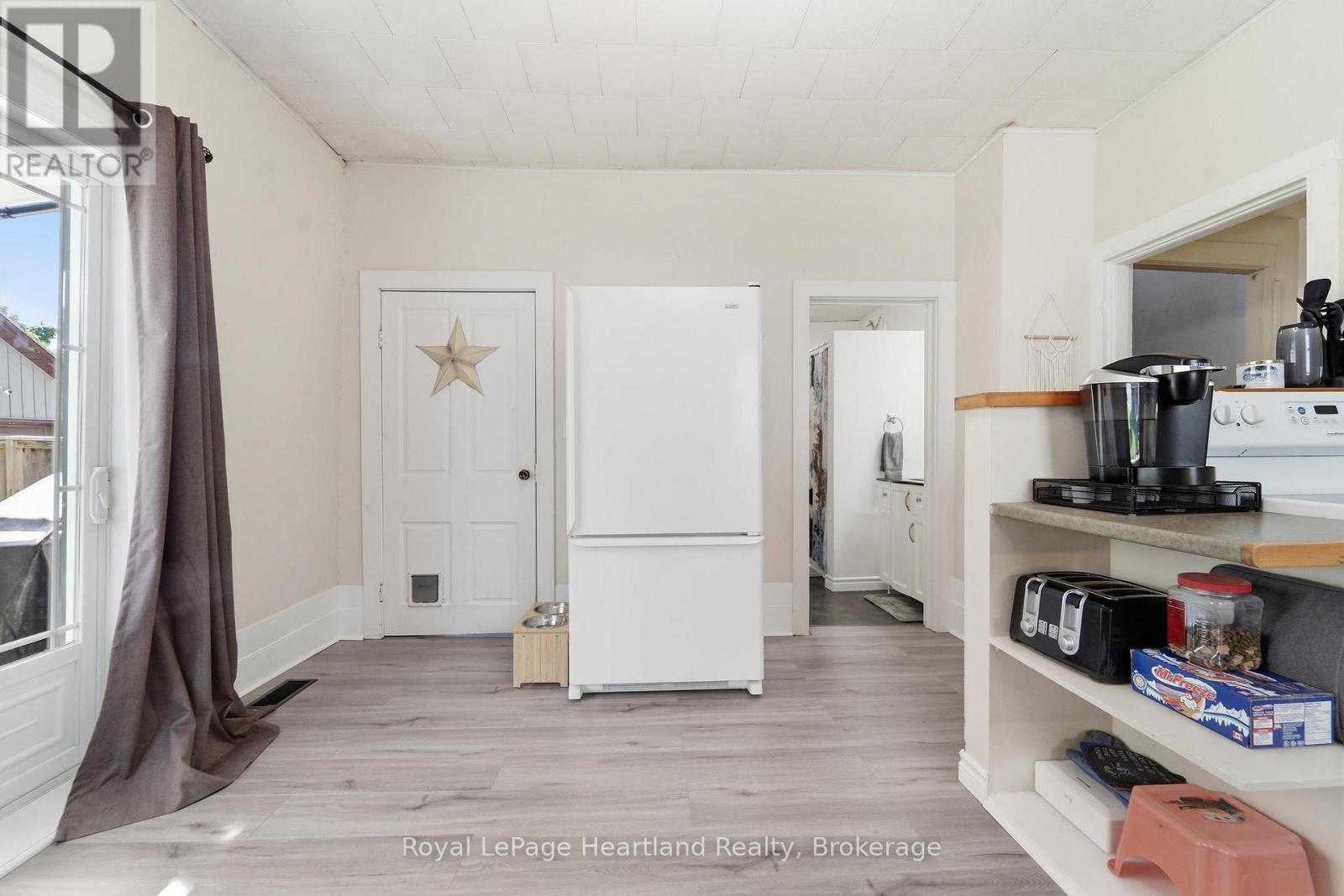 117 QUEBEC STREET - 14