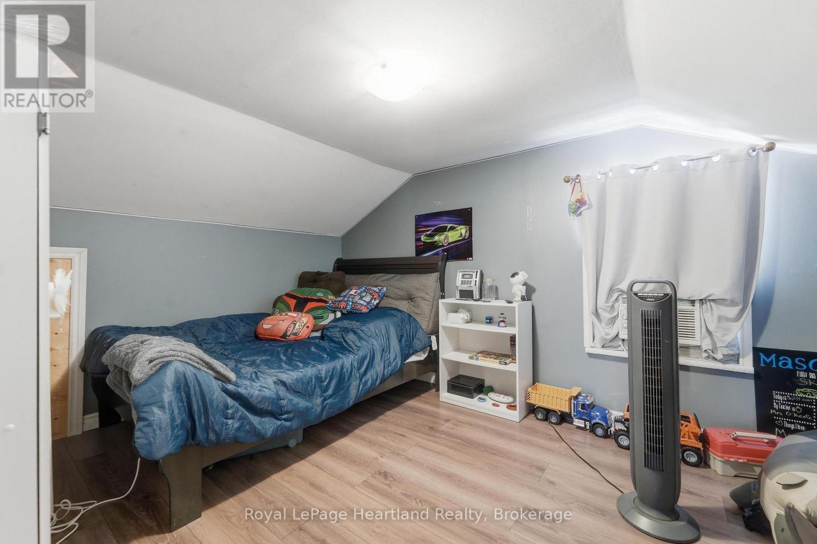117 QUEBEC STREET - 22