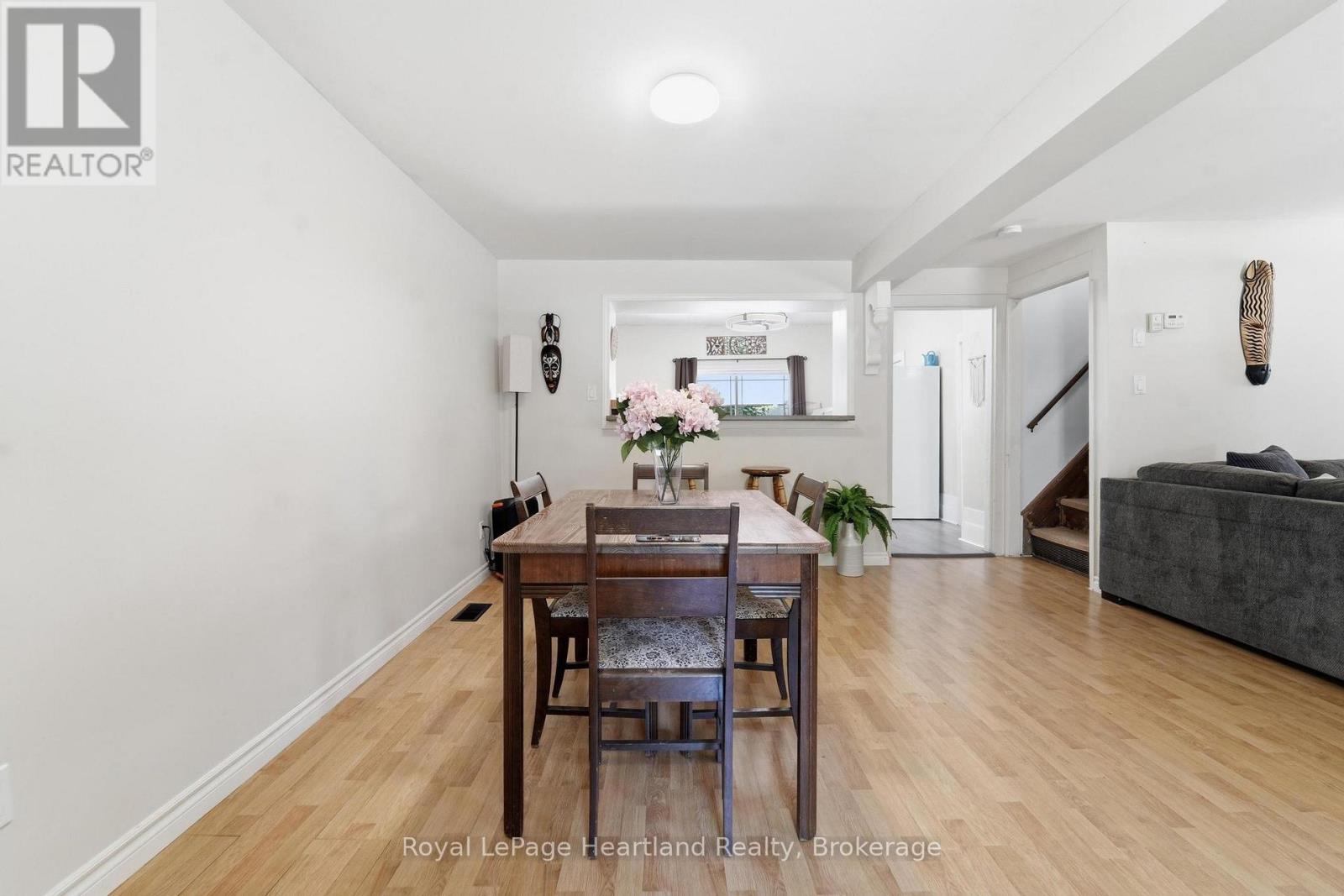 117 QUEBEC STREET - 4