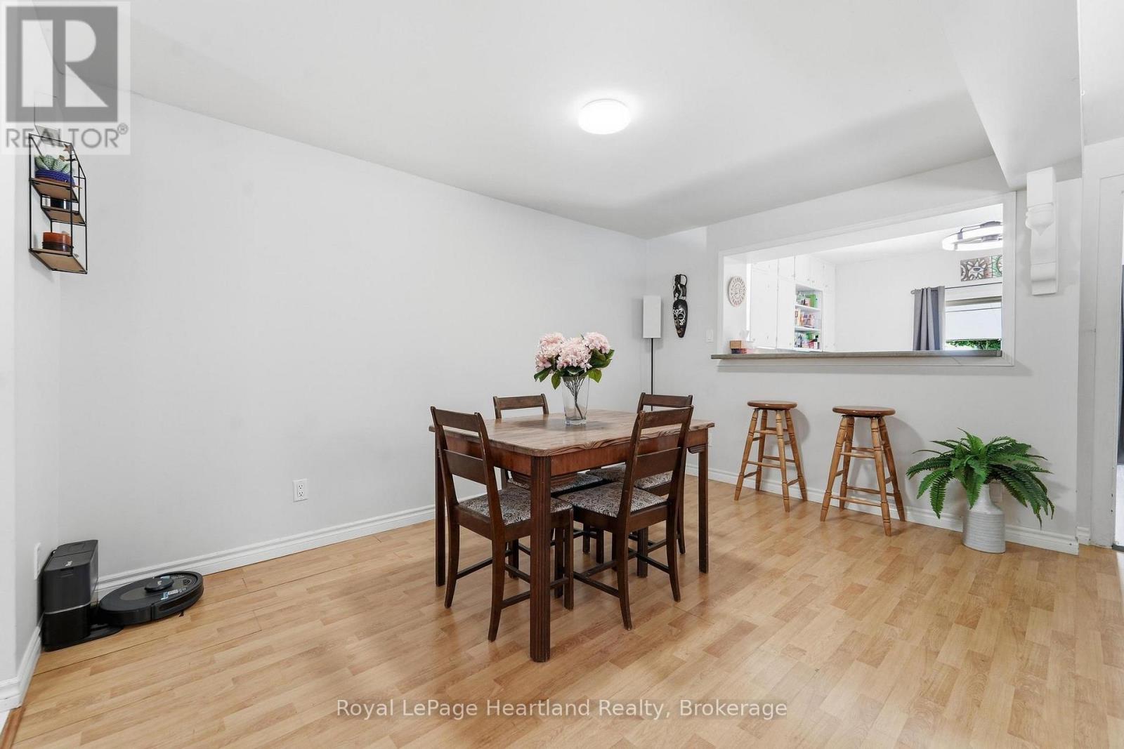 117 QUEBEC STREET - 5