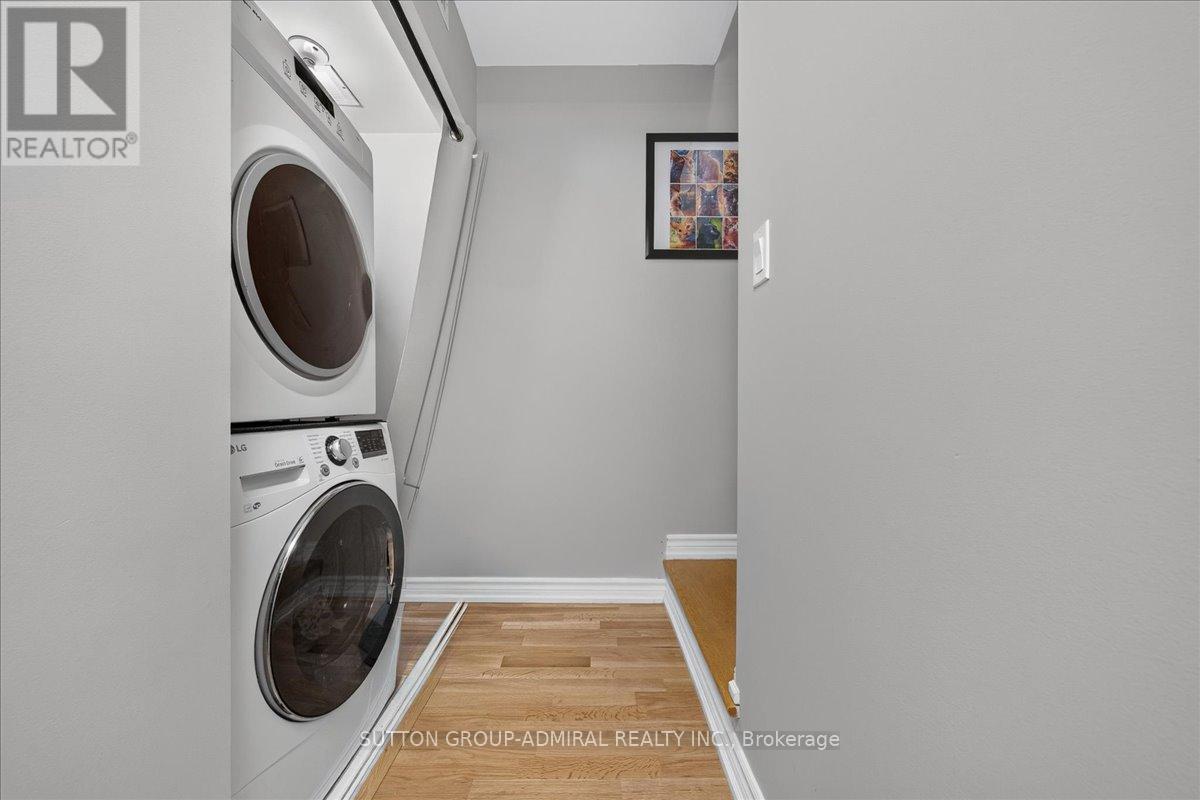 #202 2 MAXWELL STREET - 10