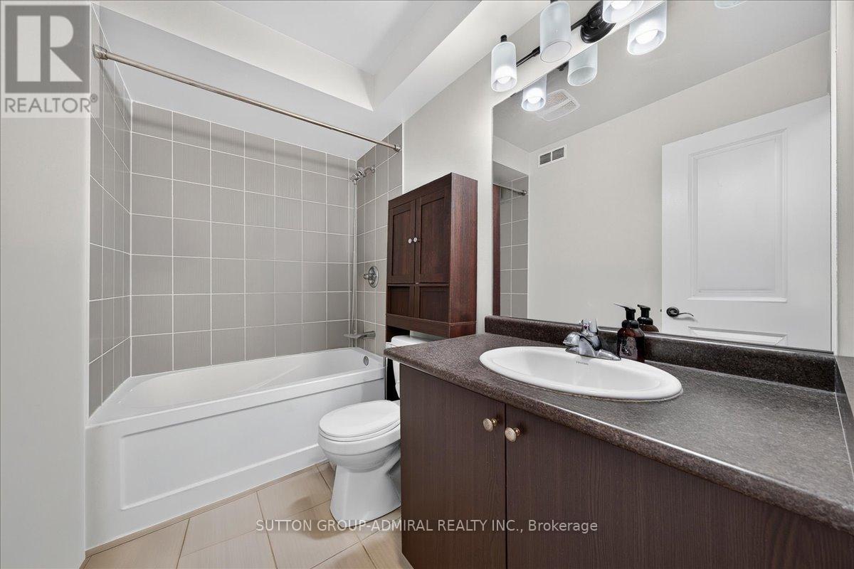 #202 2 MAXWELL STREET - 21