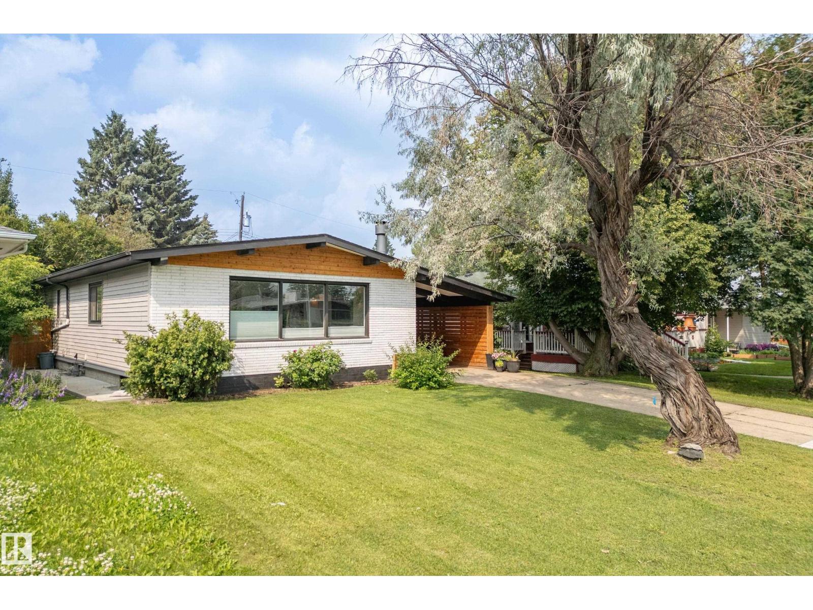 7008 91 AV NW, Ottewell, Edmonton photo 2