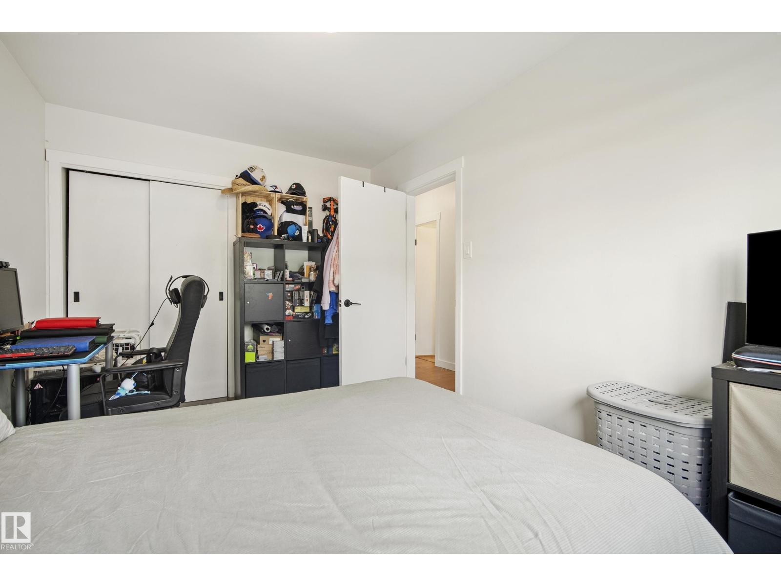 7008 91 AV NW - Image 27
