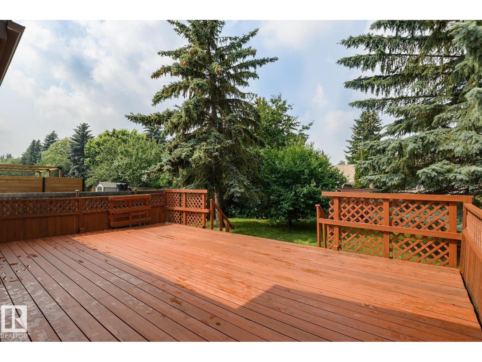 18512 98 AV NW - 38