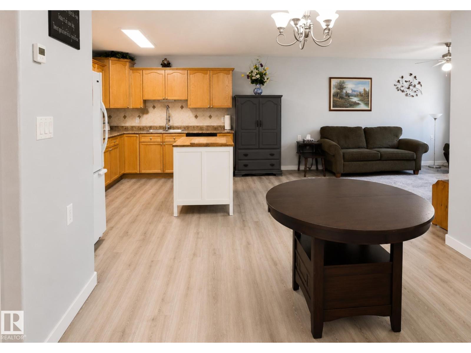 #10 5011 Pine DR - Image 15