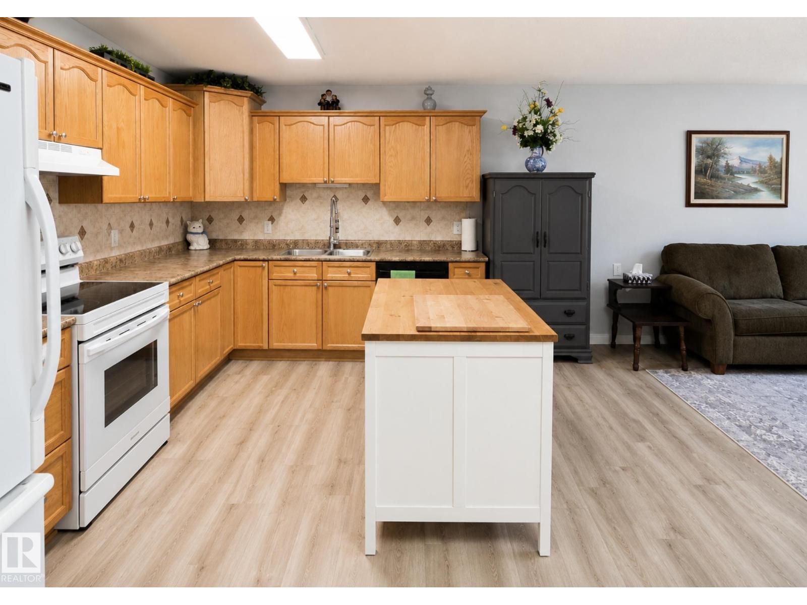 #10 5011 Pine DR - Image 13