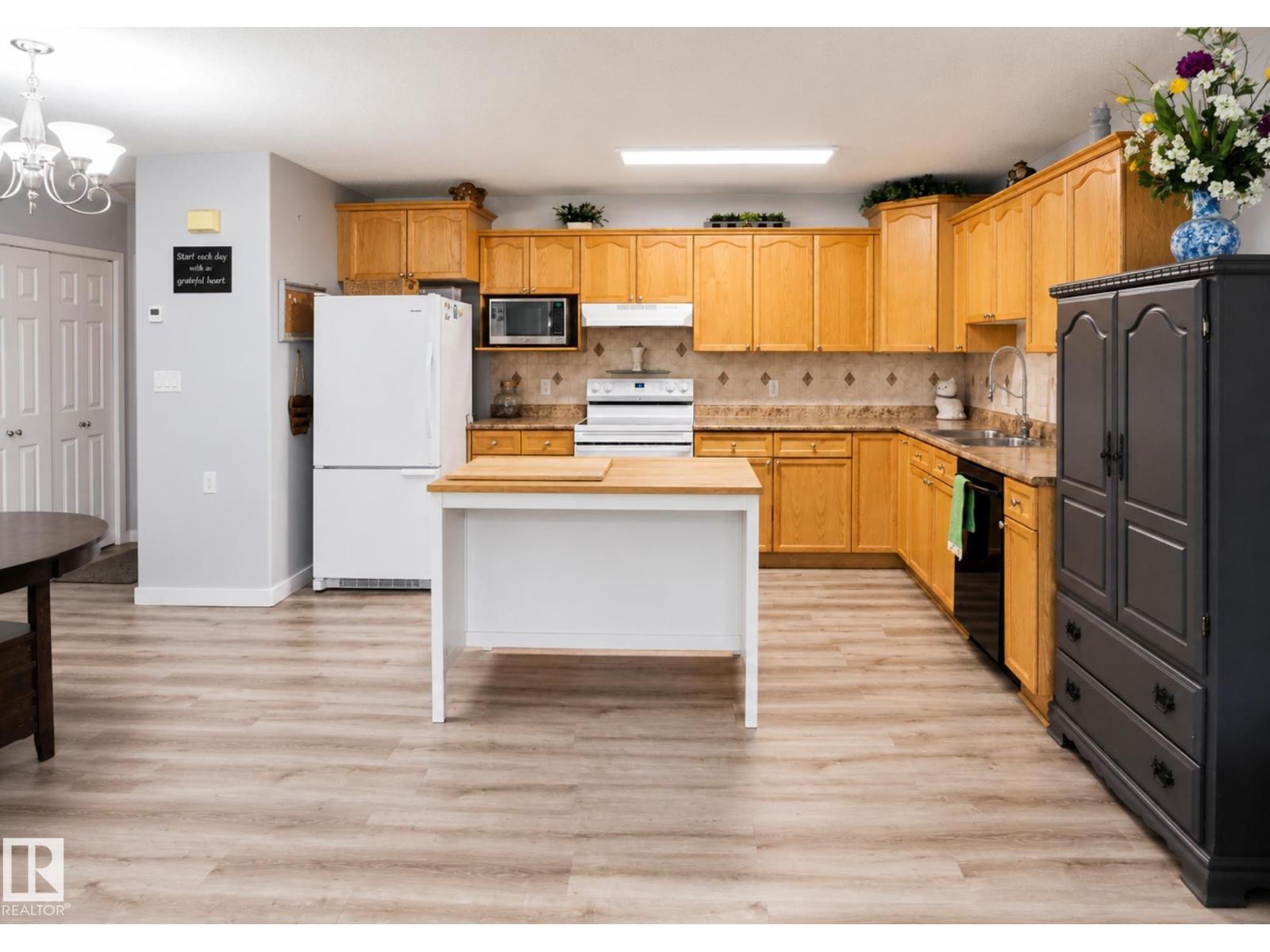 #10 5011 Pine DR - Image 10