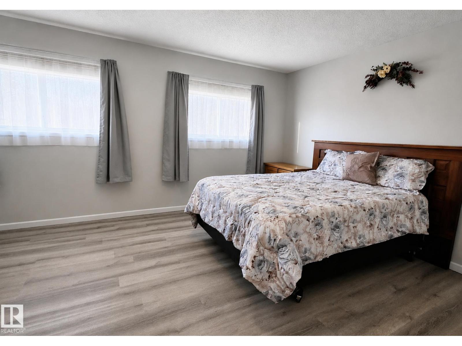 #10 5011 Pine DR - 19