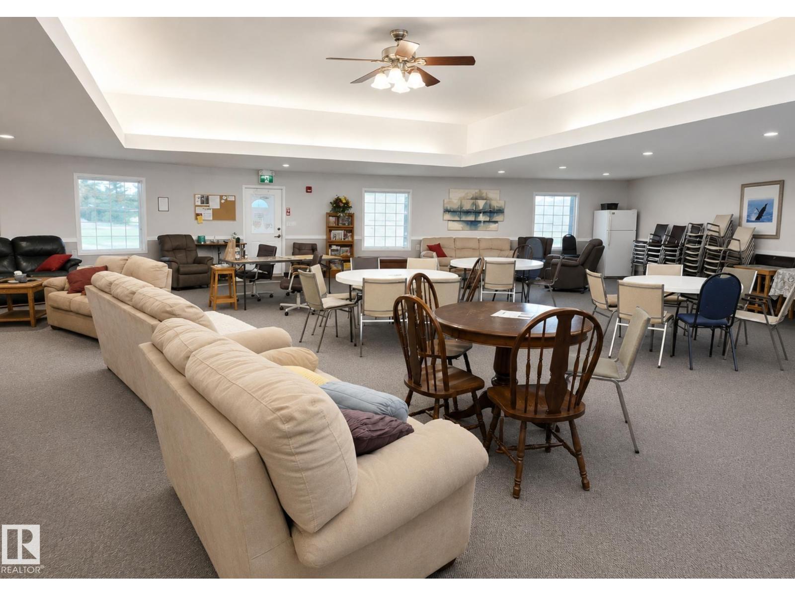 #10 5011 Pine DR - 30