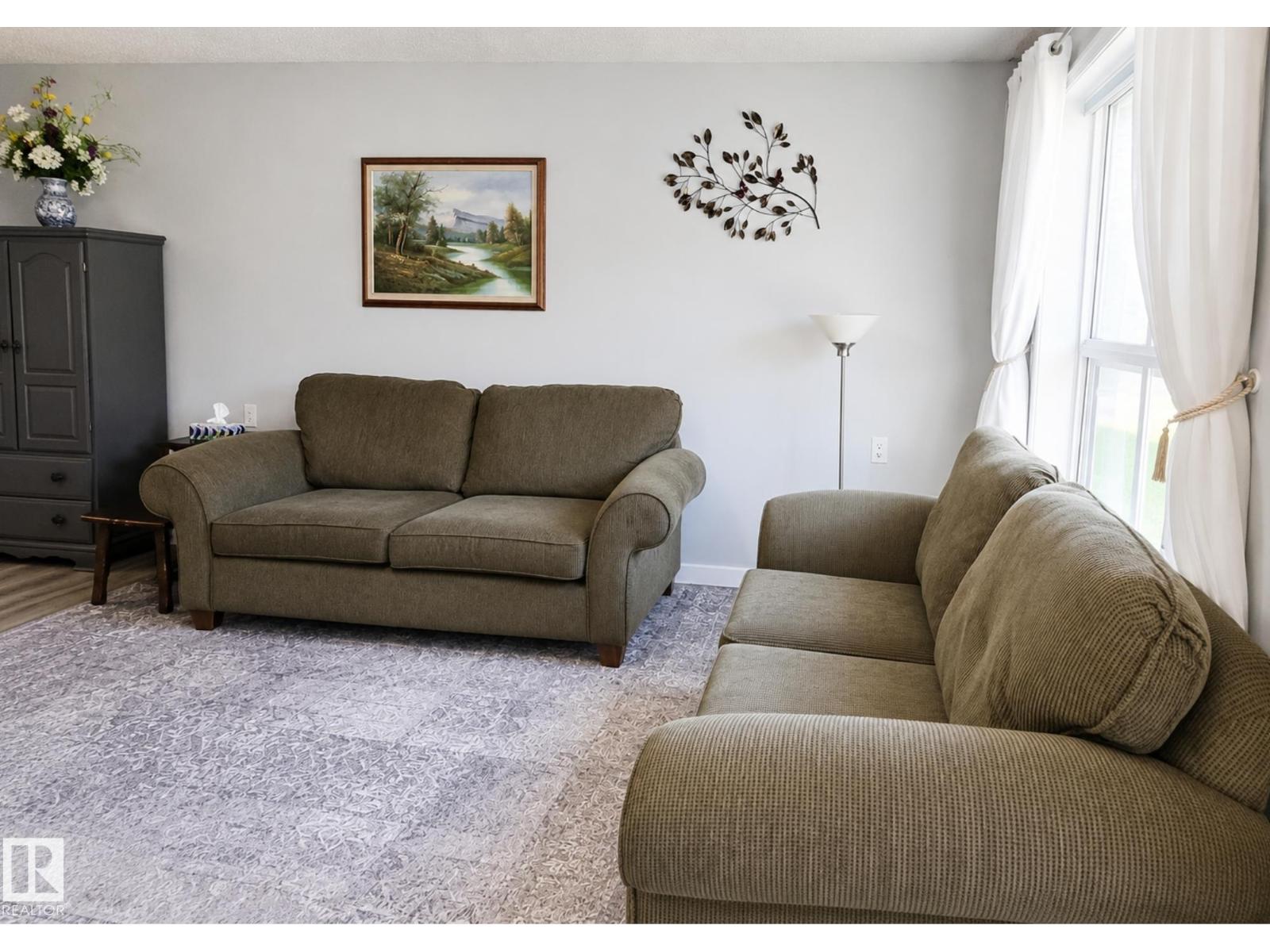 #10 5011 Pine DR - Image 6