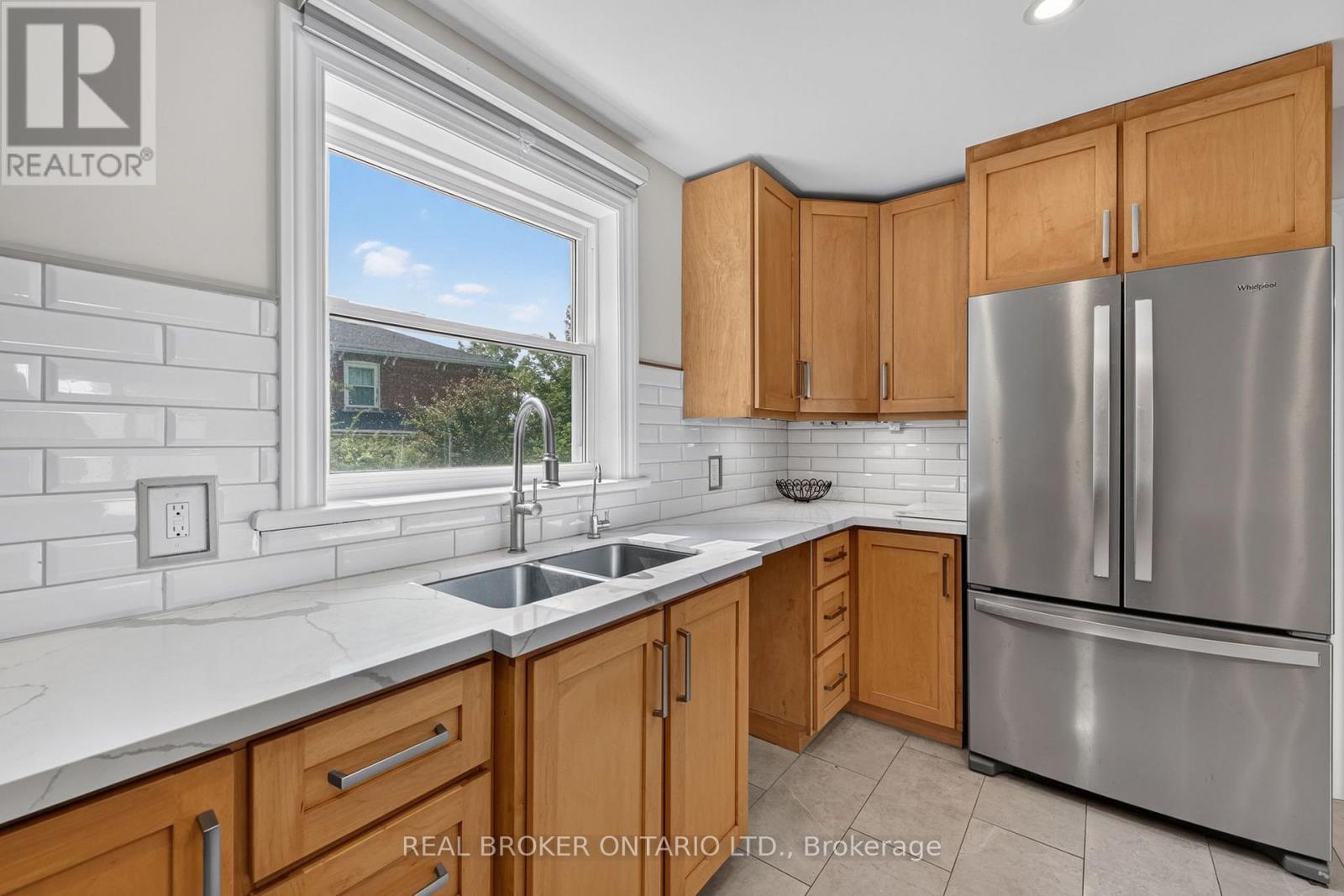 5631 MOUNT ALBERT ROAD - Image 10