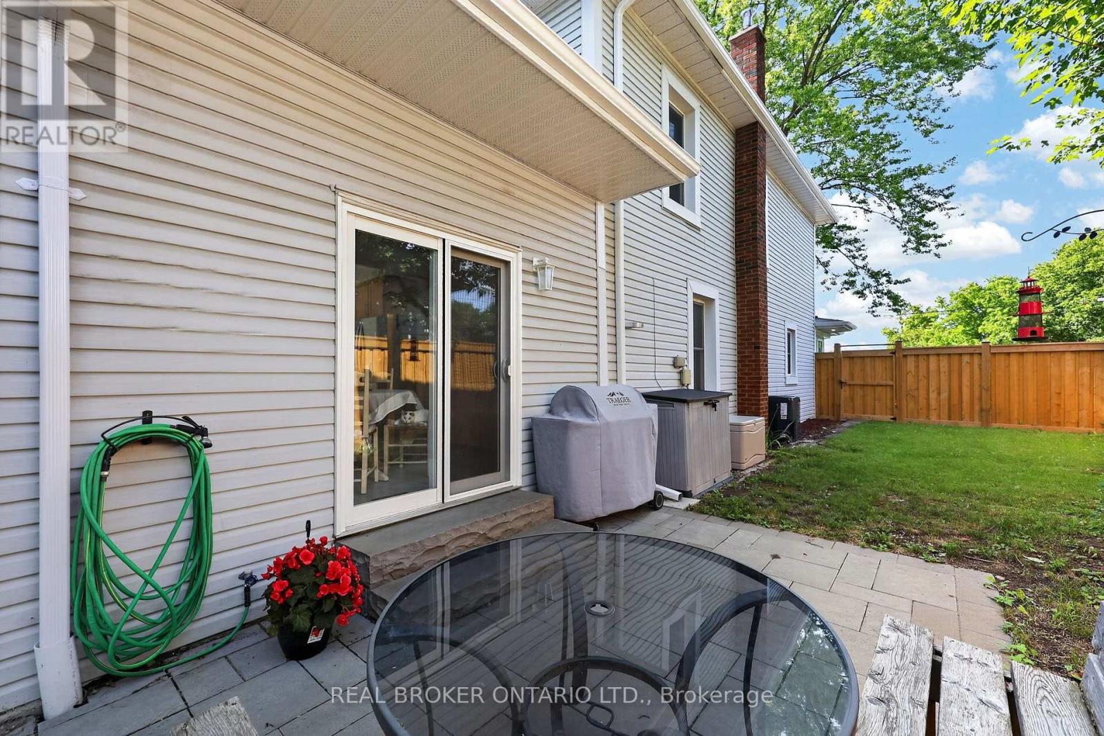 5631 MOUNT ALBERT ROAD - Image 32