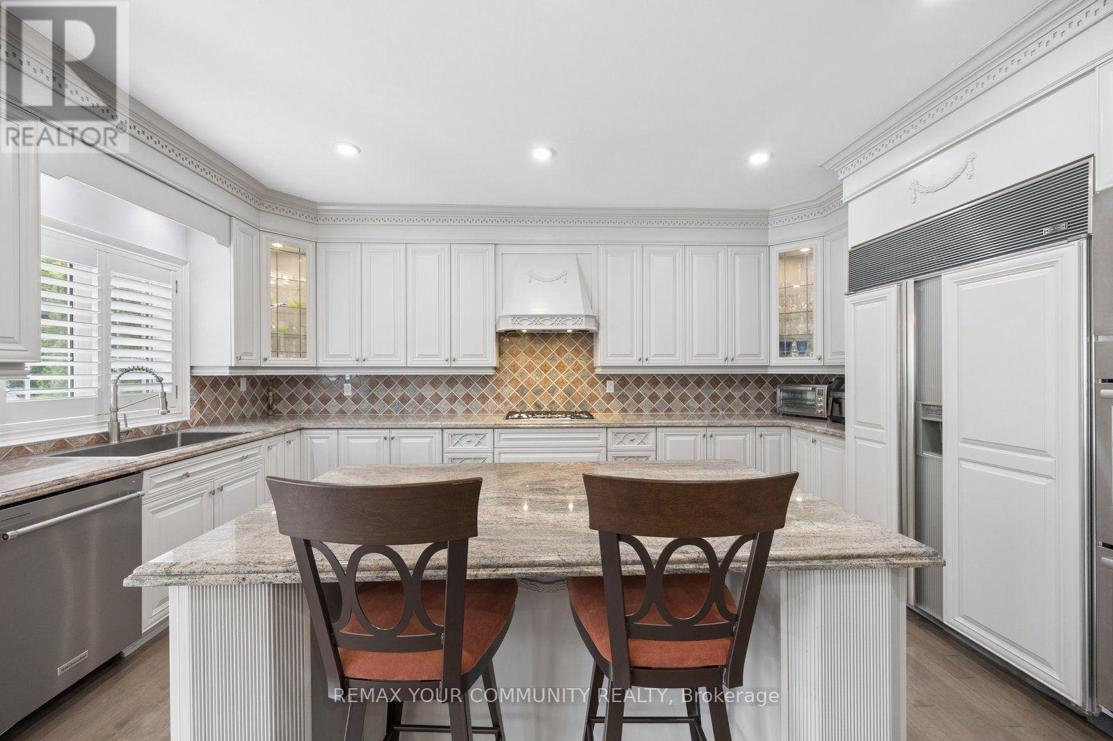 123 LAURENTIAN BOULEVARD - 14