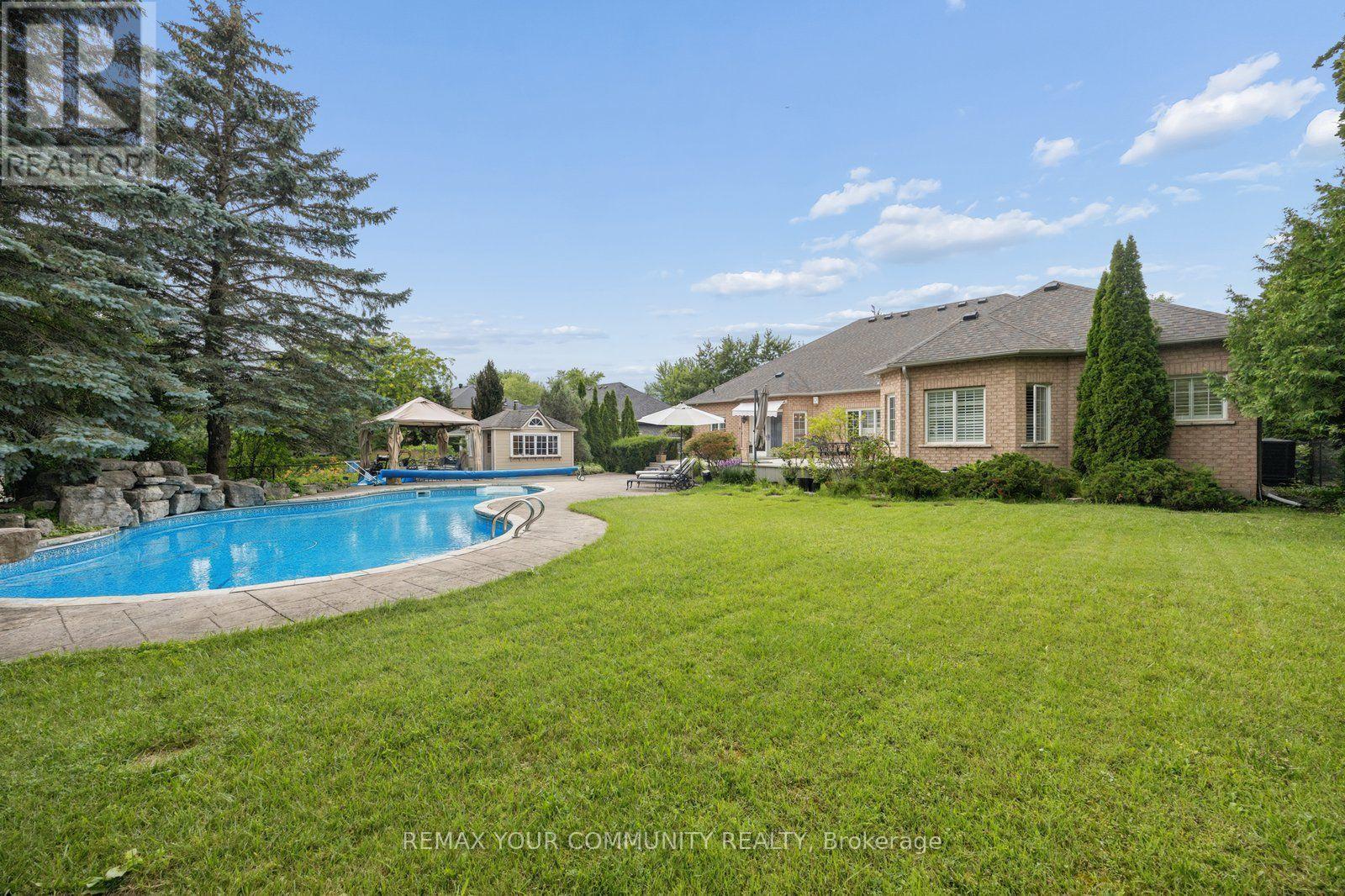 123 LAURENTIAN BOULEVARD - 49