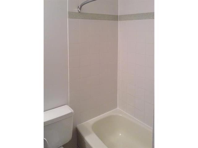 #306 10415 93 ST NW - 10