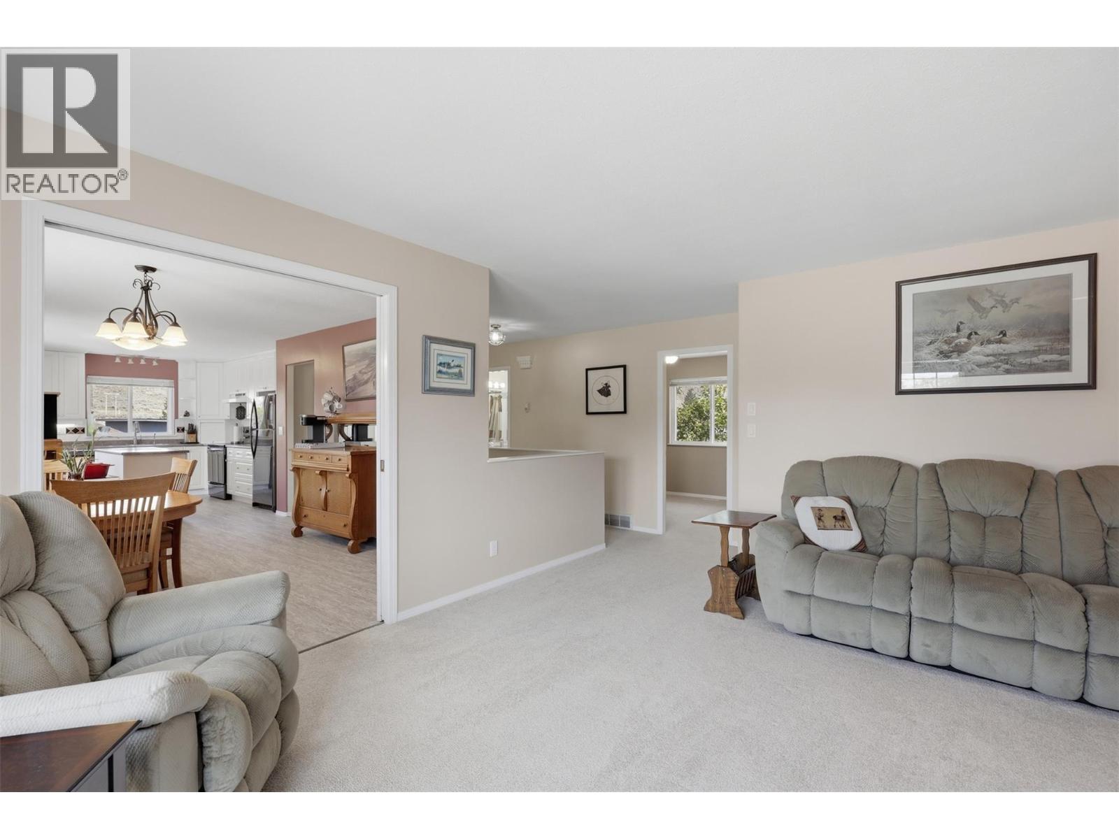 102 Pearse Place - 15