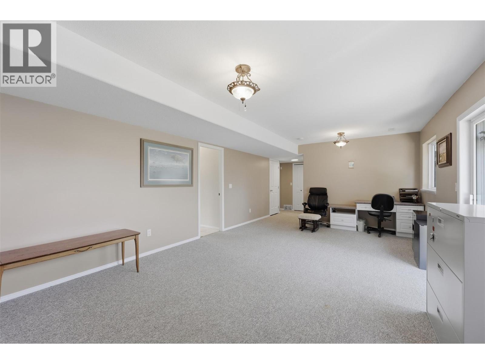 102 Pearse Place - 39