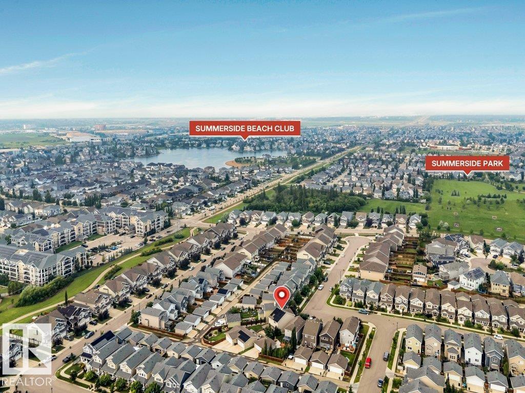 8423 23 AV SW SW - 8