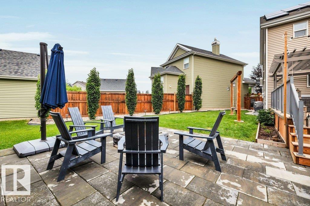 8423 23 AV SW SW - 51