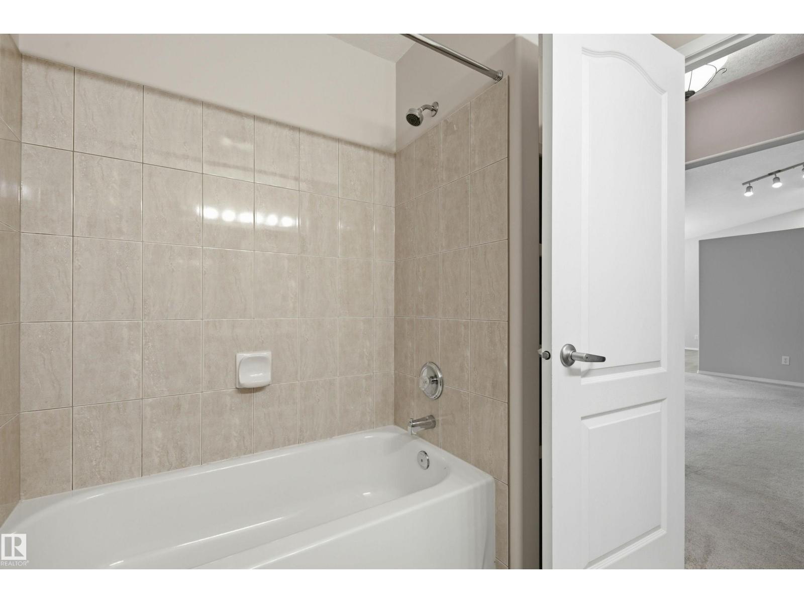 #10 9 DECHENE RD NW - Image 32