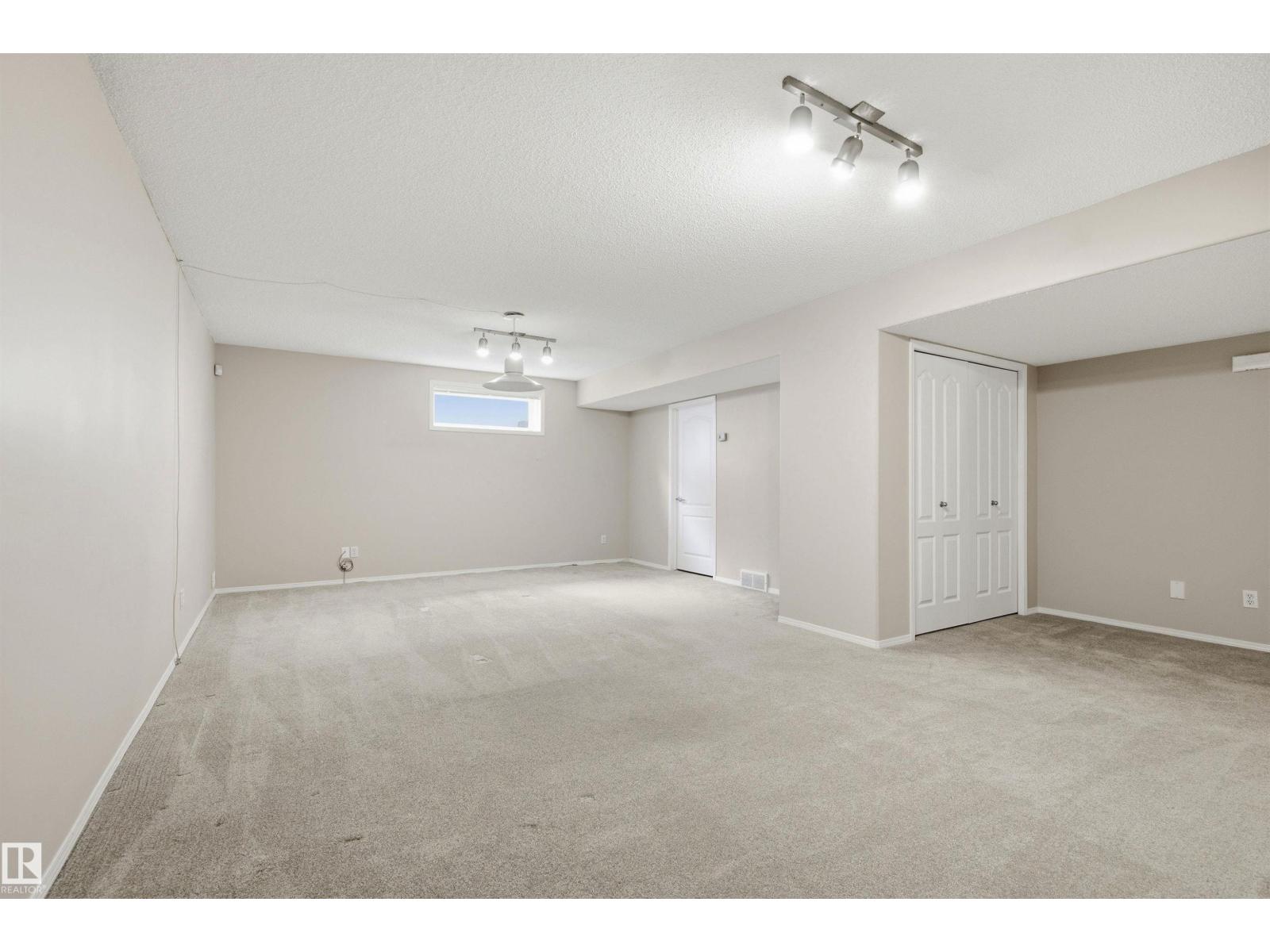 #10 9 DECHENE RD NW - 37