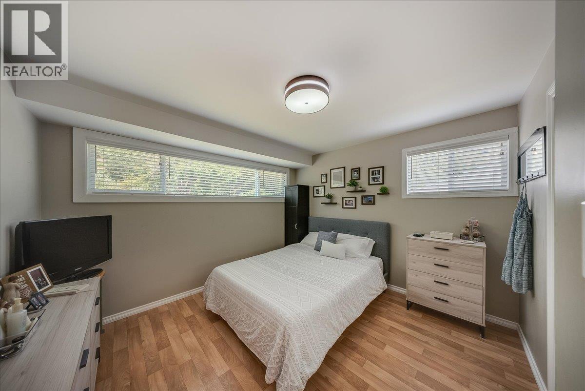 1112 Marianna Crescent - 13
