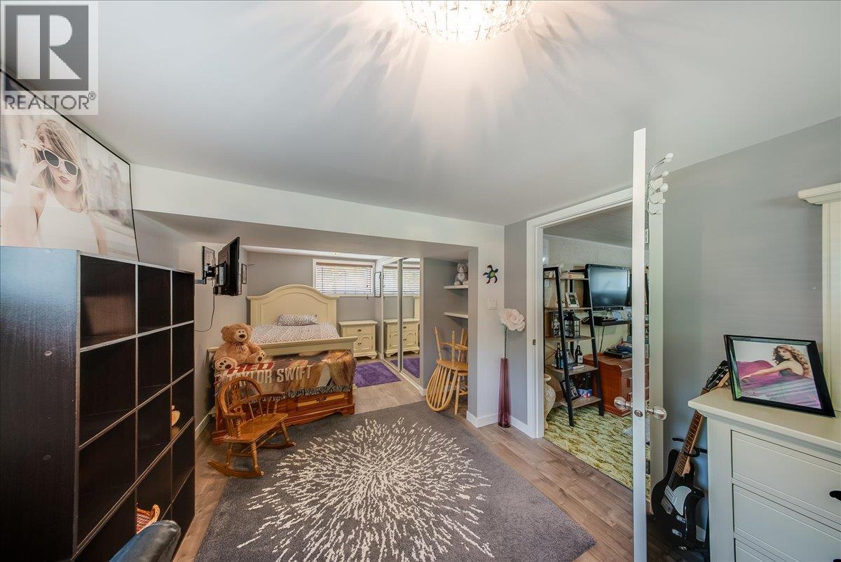1112 Marianna Crescent - 26