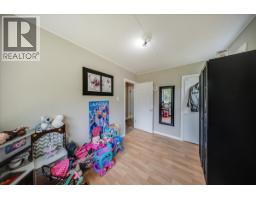 1112 Marianna Crescent, Trail, BC V1R1C7 Photo 17