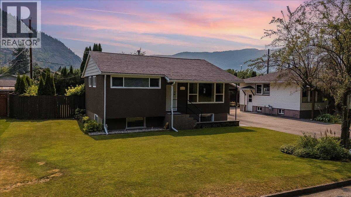 1112 Marianna Crescent - 46