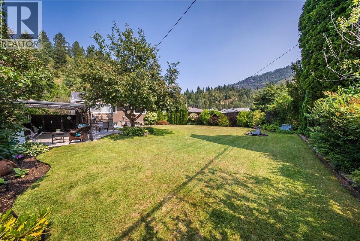 1112 Marianna Crescent - 42