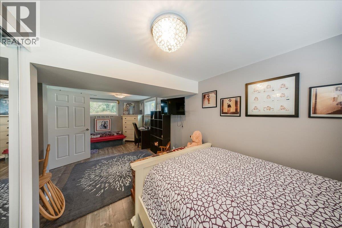 1112 Marianna Crescent - 29
