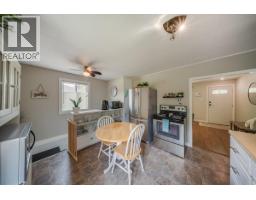 1112 Marianna Crescent, Trail, BC V1R1C7 Photo 10