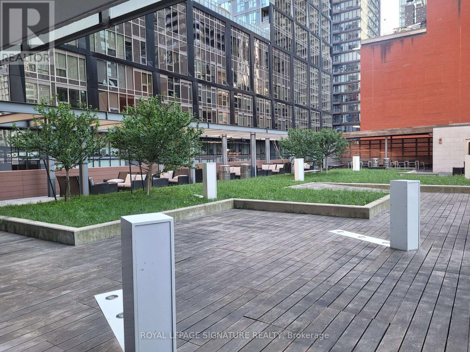 Thumbnail 26