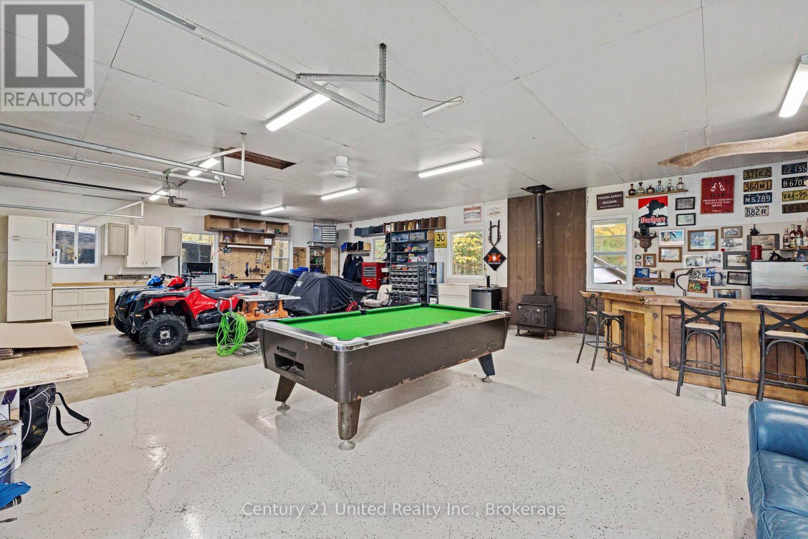 25 SUGARBUSH BOULEVARD - 28