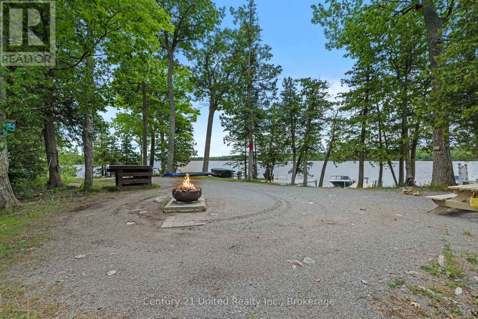 25 SUGARBUSH BOULEVARD - 37
