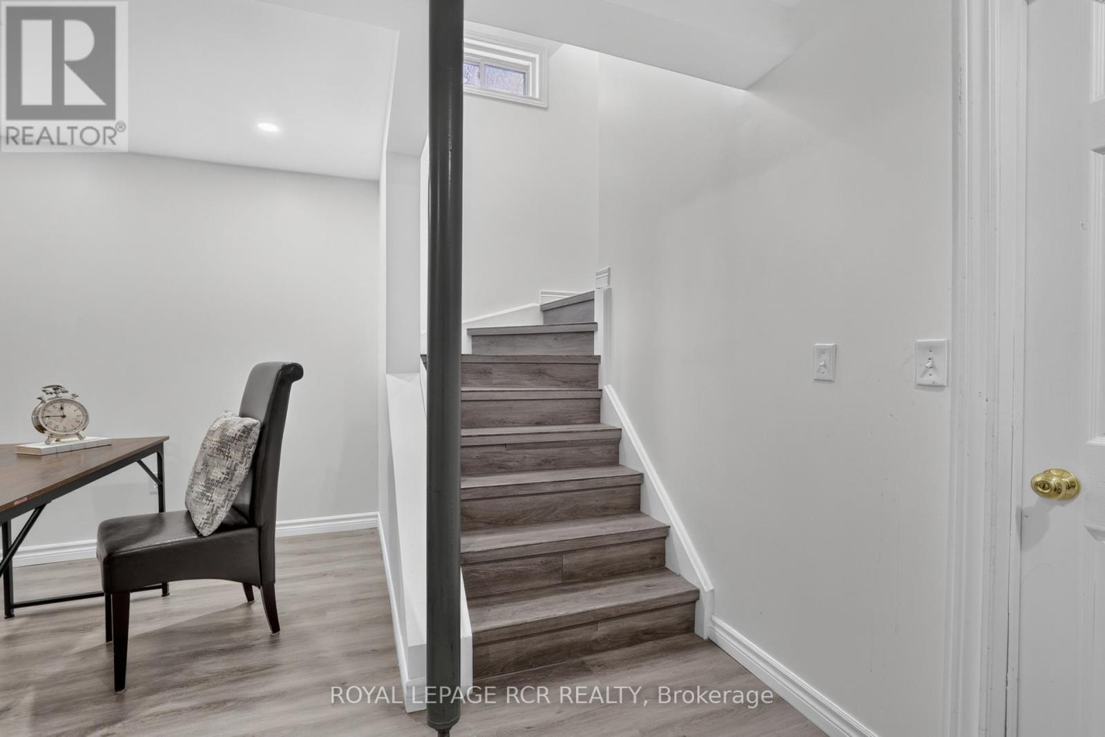 94 ATWOOD AVENUE - 31